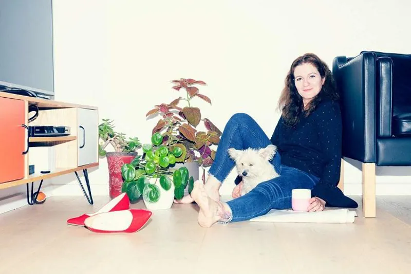Yana Lausten-Thomsen